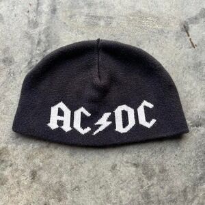 Concept One ACDC beanie black and white